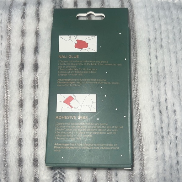 Christmas press on nails - Picture 2 of 2